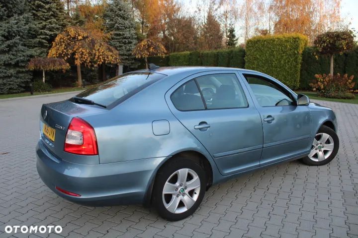 Skoda Octavia 1.6 TDI DPF Elegance - 21