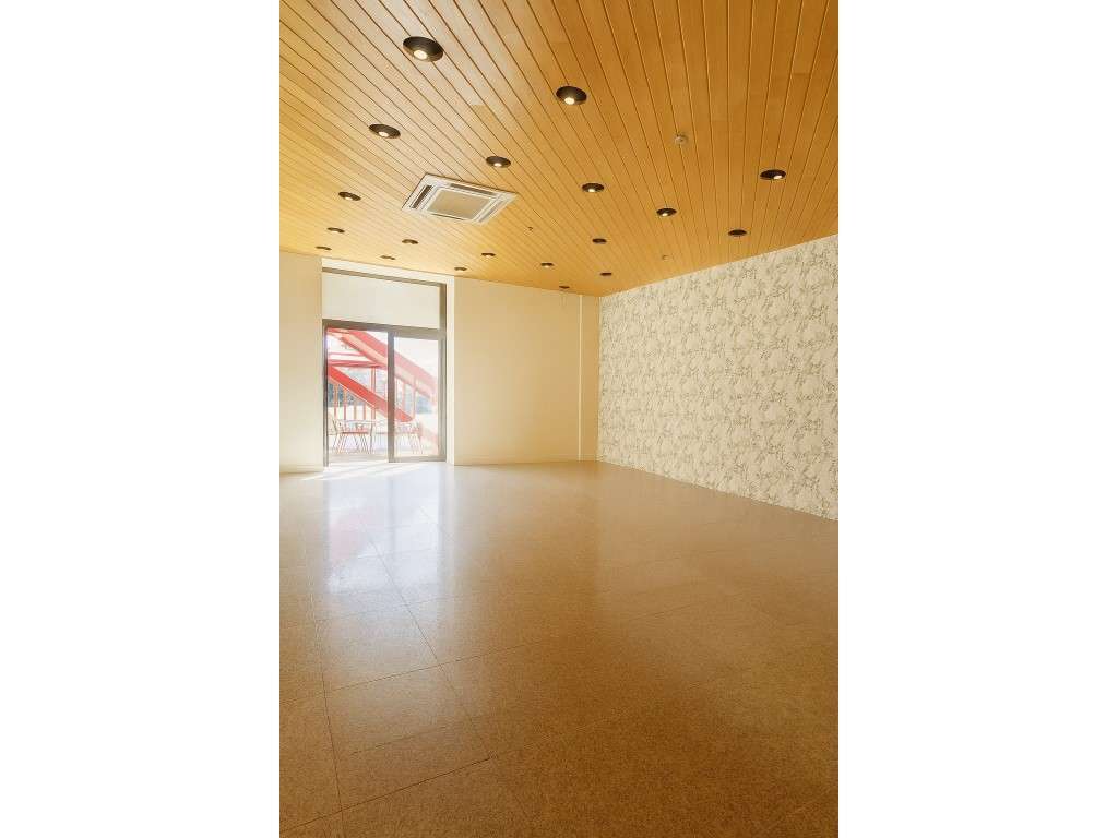 Loja Centro Cívico Carnaxide RC - Grande imagem: 4/4