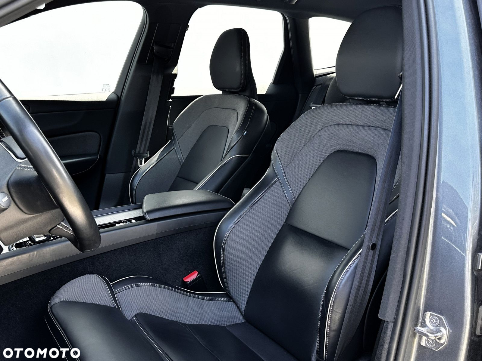 Volvo XC 60 - 20