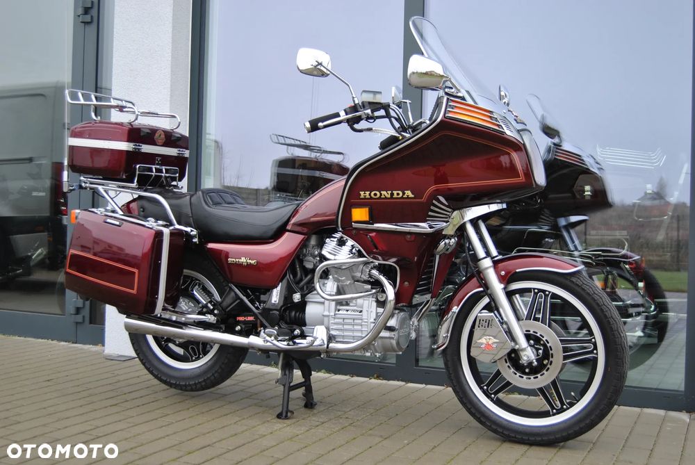Honda GL - 4