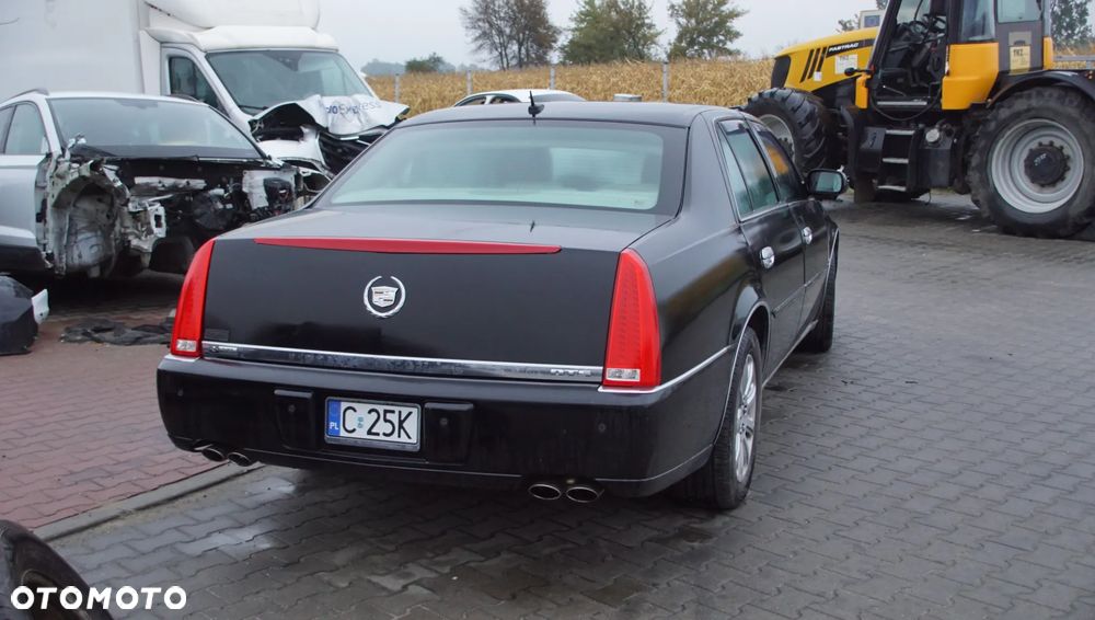Auto na części - Cadillac DTS 4.6 V8 295 KM LD8 2008R Silnik Skrzynia Drzwi Zderzak Błotnik Lampa Lusterko Szyba Klapa Deska Kokpit Sterownik Moduł Czujnik Licznik Wyświetlacz Kierownica Panel - 6