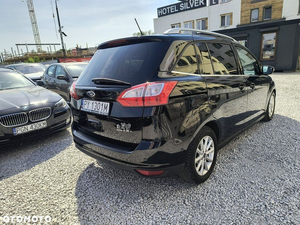 Ford Grand C-MAX - 5
