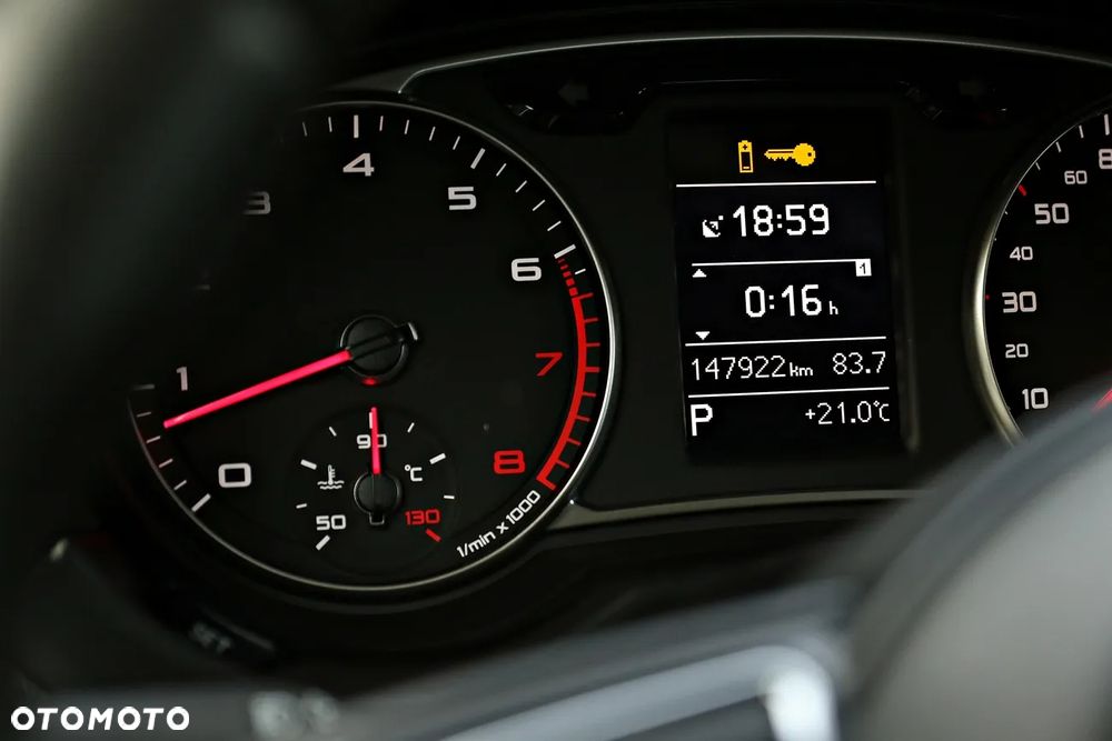 Audi A1 Sportback 1.4 TFSI S tronic S line Sportpaket - 39