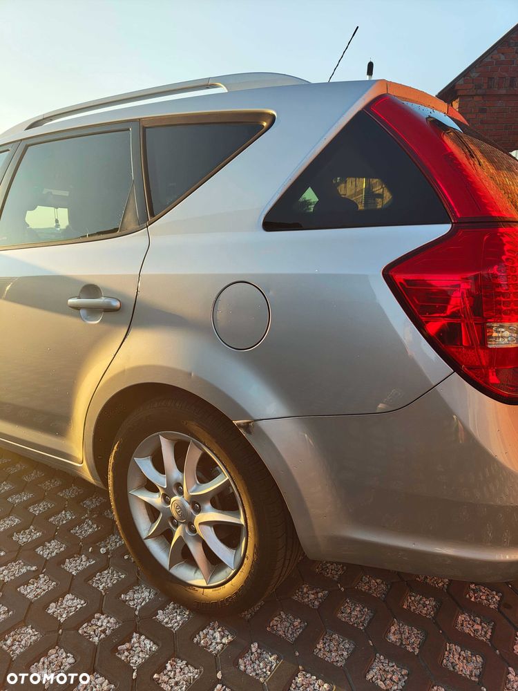 Kia Ceed - 2