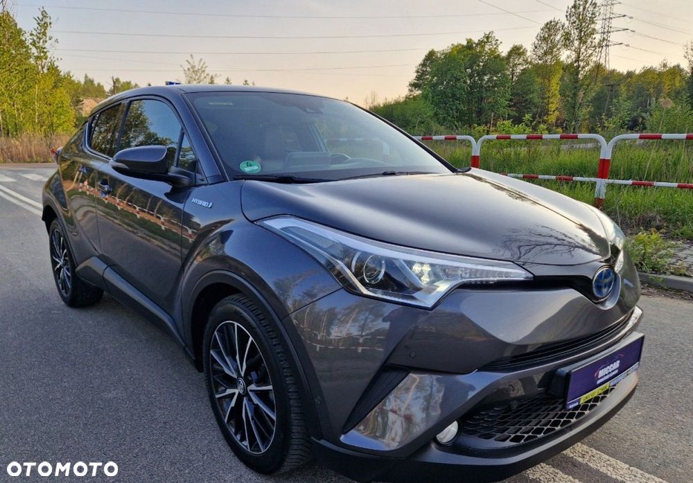 Toyota C-HR 1.8 Hybrid Prestige - 11