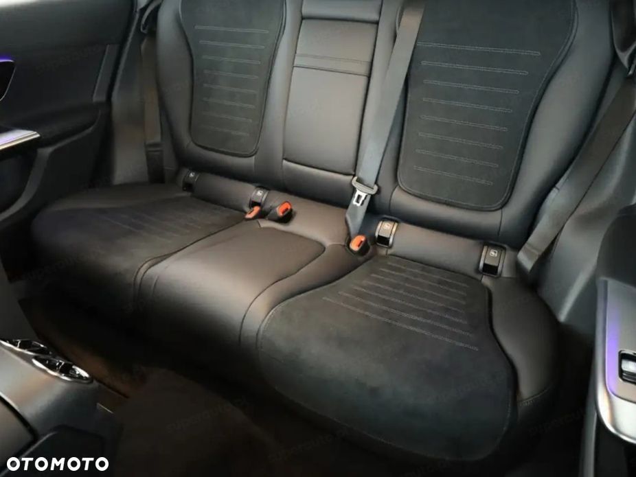 Mercedes-Benz GLC 220 d mHEV 4-Matic AMG Line - 14