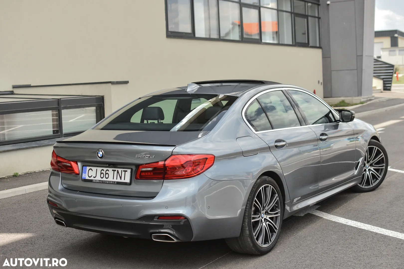 BMW Seria 5 520d Aut. M Sport Edition - 2