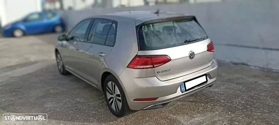 VW e-Golf AC/DC - 23