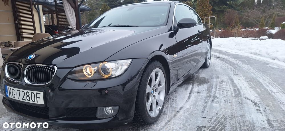 BMW Seria 3 325i - 2