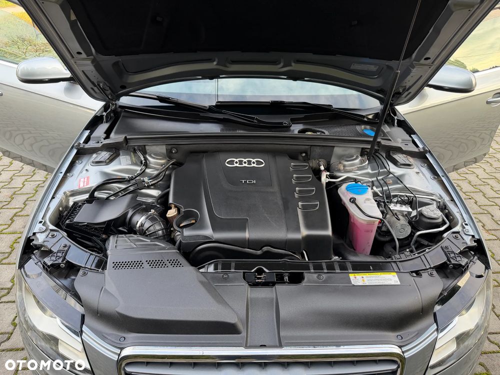 Audi A4 Avant 2.0 TDI Limited Edition - 19