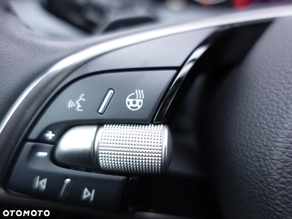 Skoda Superb 2.0 TDI DSG Selection - 8