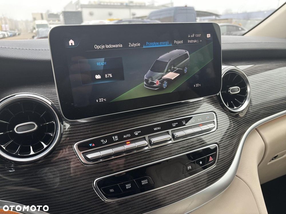 Mercedes-Benz EQV - 23