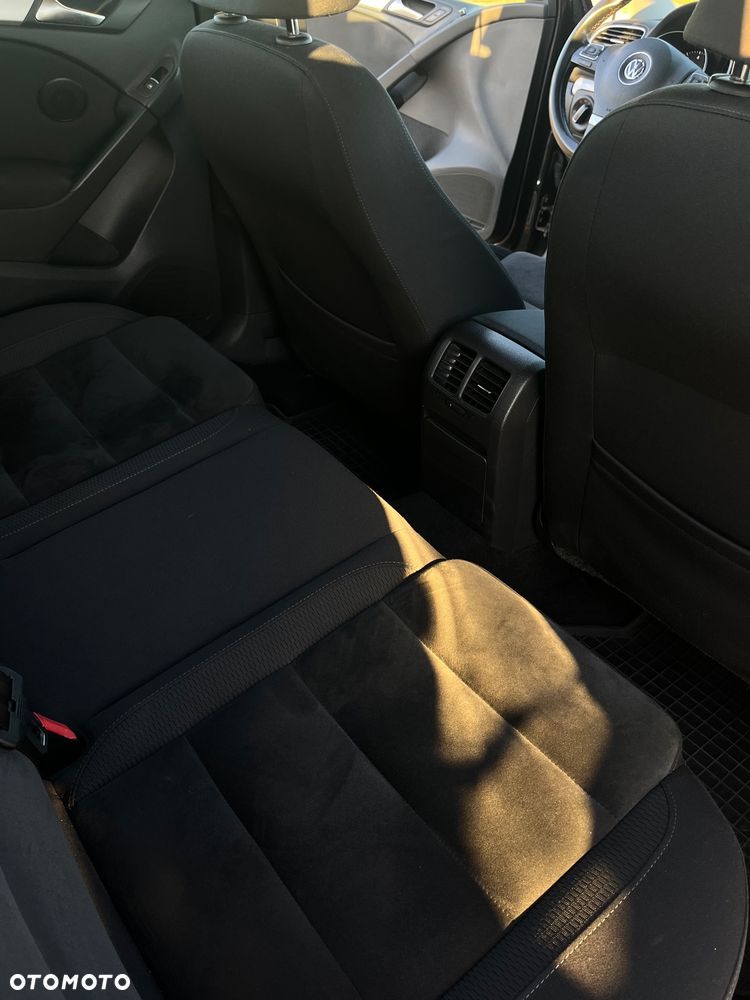 Volkswagen Golf 1.4 TSI DSG Highline - 33
