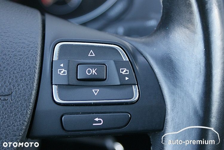 Volkswagen Golf 1.4 Style - 12