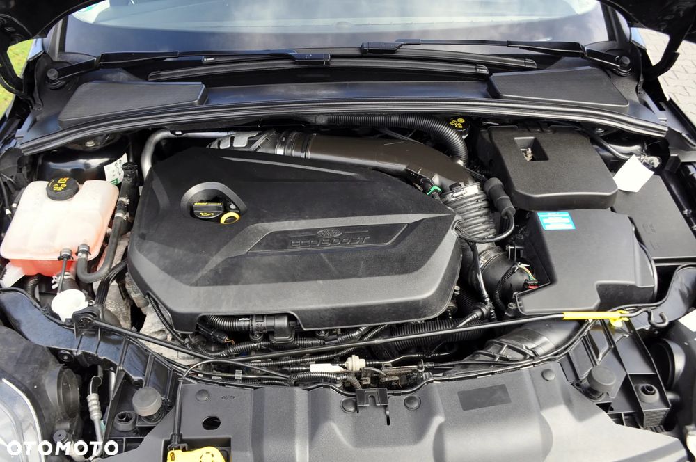 Ford Focus 1.6 EcoBoost Titanium - 40
