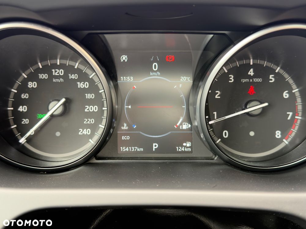 Land Rover Discovery Sport 2.0 Si4 HSE Luxury - 29