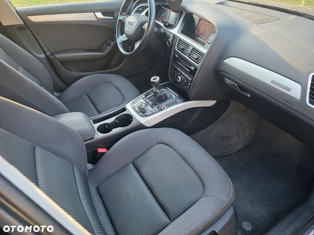 Audi A4 Avant 2.0 TDI DPF quattro Attraction - 13