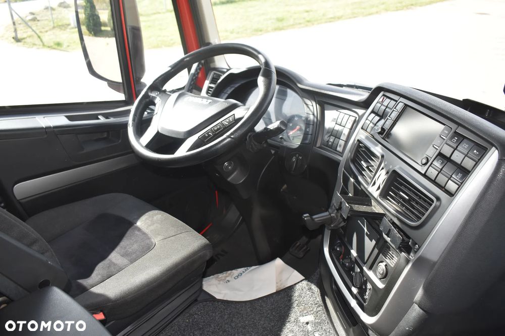 Iveco Stralis 460 - 18