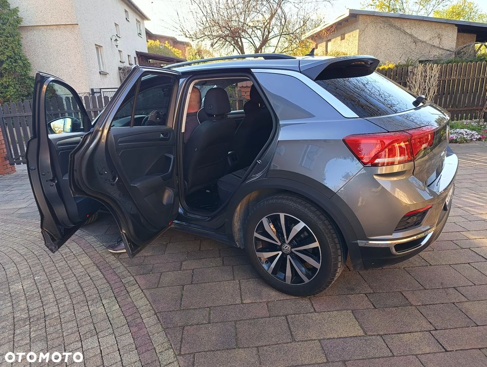 Volkswagen T-Roc 1.5 TSI Style DSG - 4