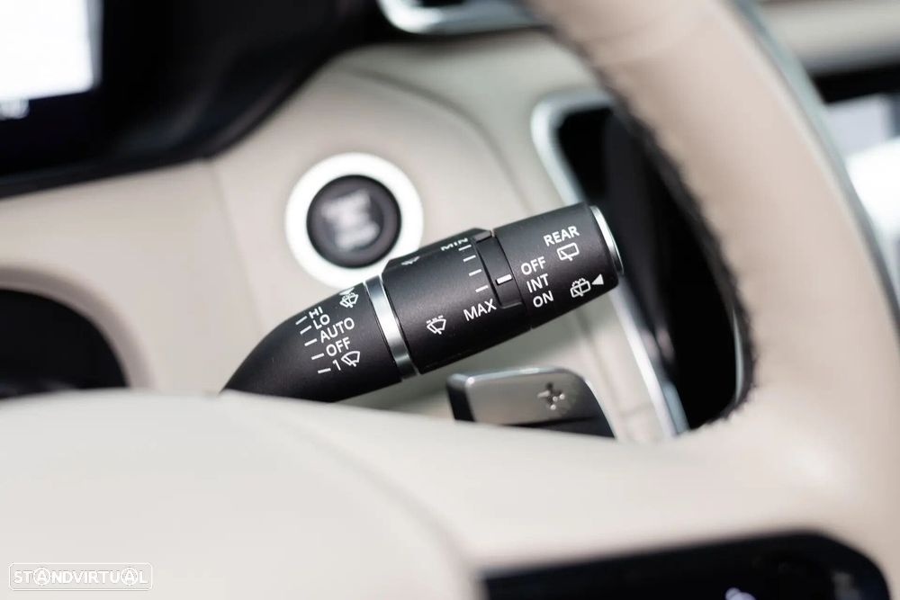 Land Rover Range Rover Velar P400e R-Dynamic SE - 30