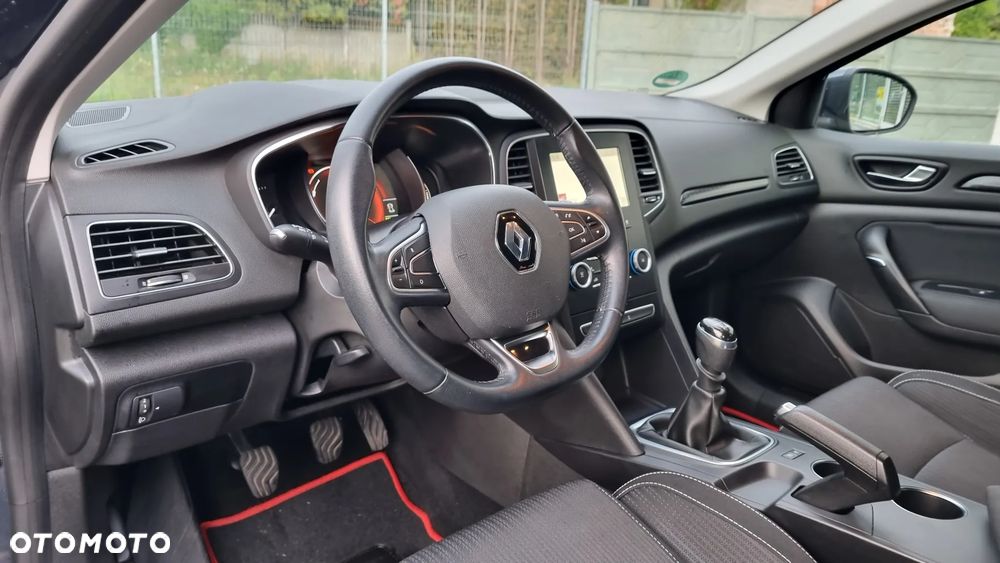 Renault Megane ENERGY TCe 130 INTENS - 11