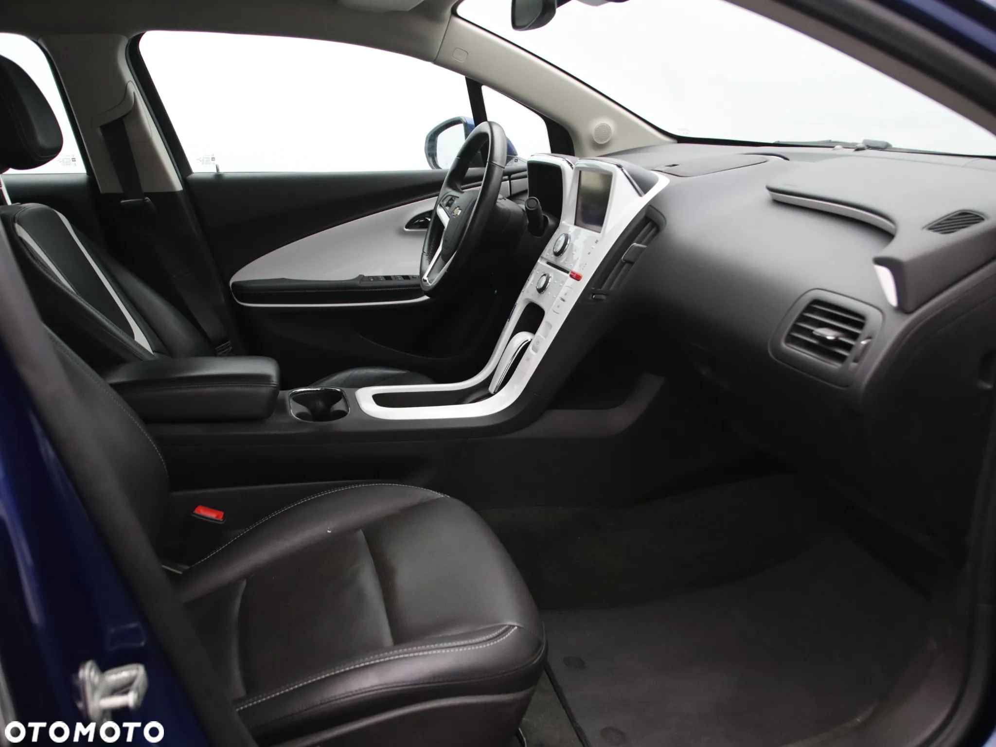 Chevrolet Volt - 11