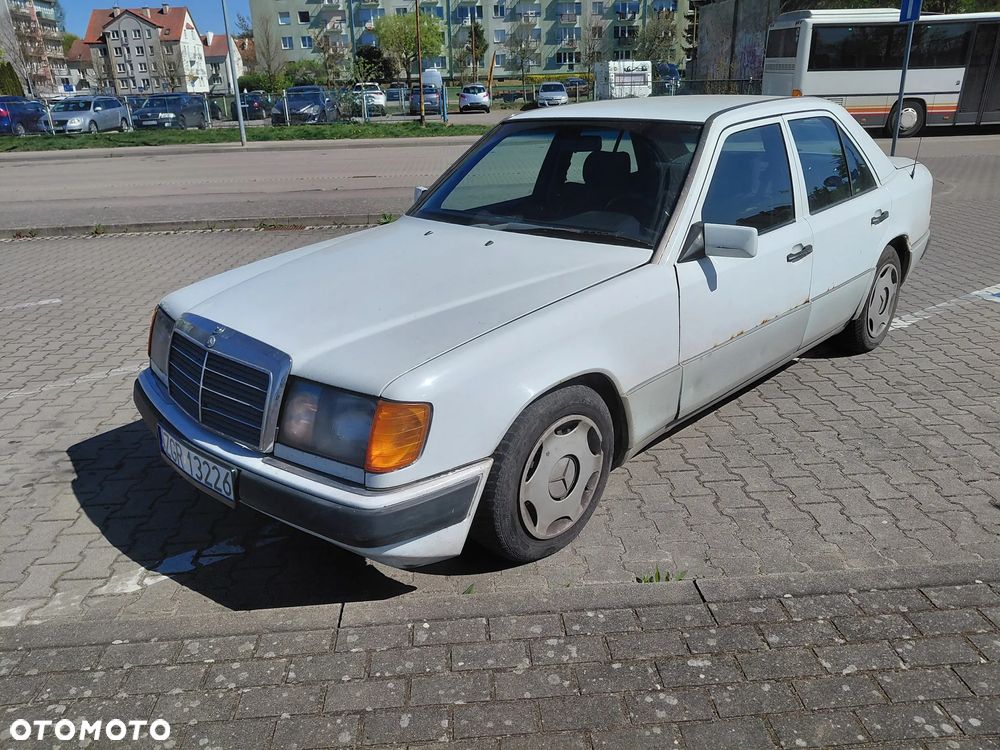 Mercedes-Benz W124 (1984-1993) - 4