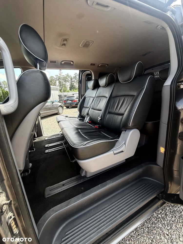 Hyundai H-1 Starex - 15