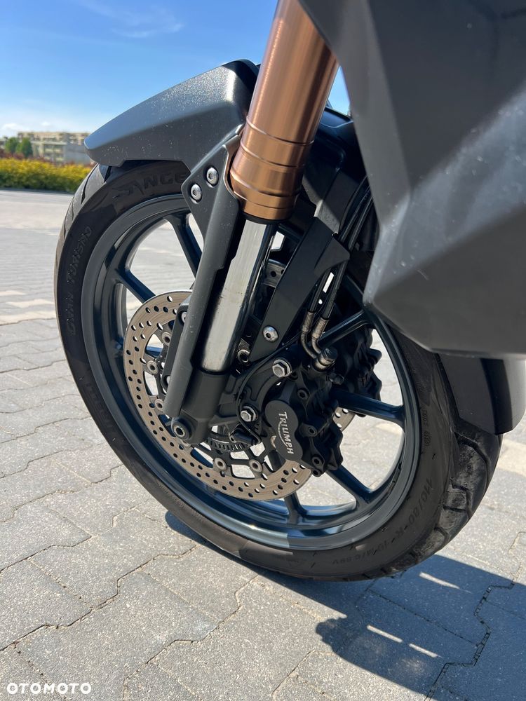 Triumph Tiger - 13