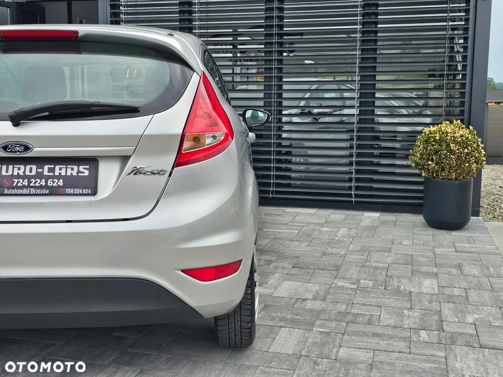 Ford Fiesta 1.25 Trend - 37