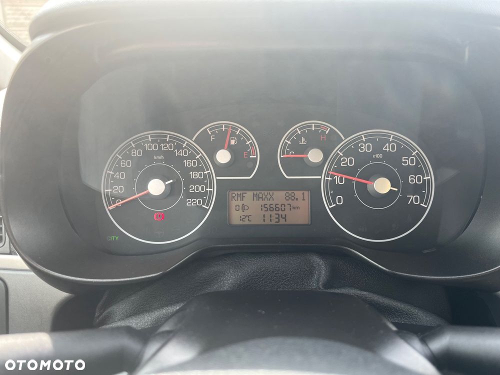 Fiat Grande Punto 1.4 8V - 10