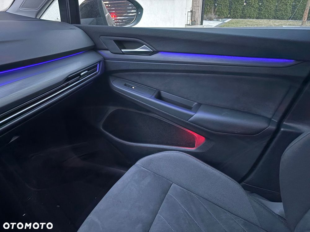 Volkswagen Golf - 15