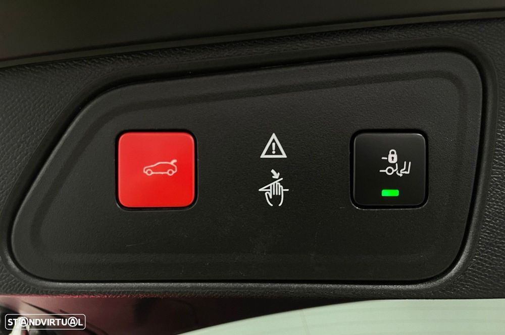 Peugeot 3008 1.2 PureTech Allure EAT8 - 61