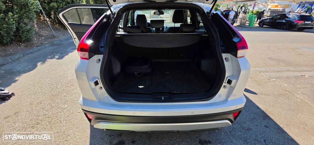 Mitsubishi Eclipse Cross - 17
