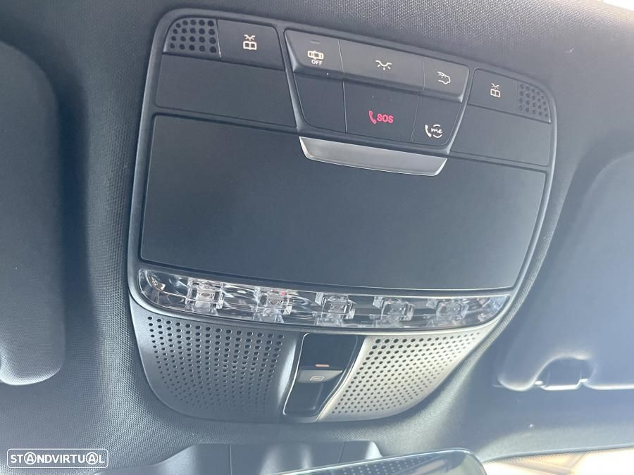 Mercedes-Benz GLC 300 de 4Matic 9G-TRONIC AMG Line - 33