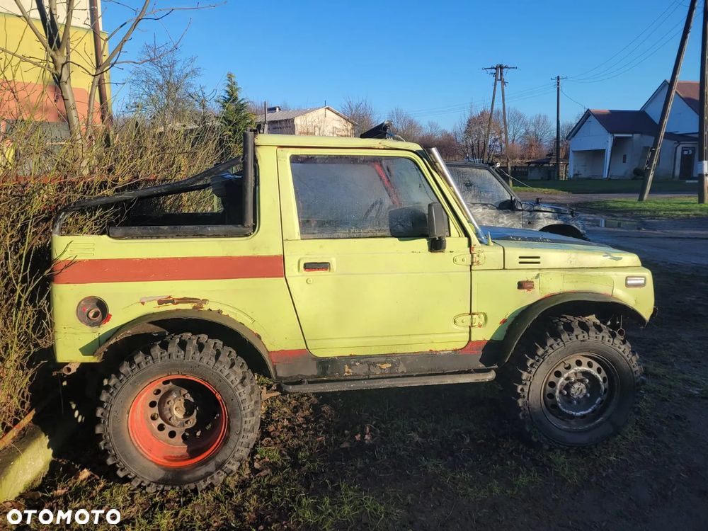 Suzuki Samurai - 3