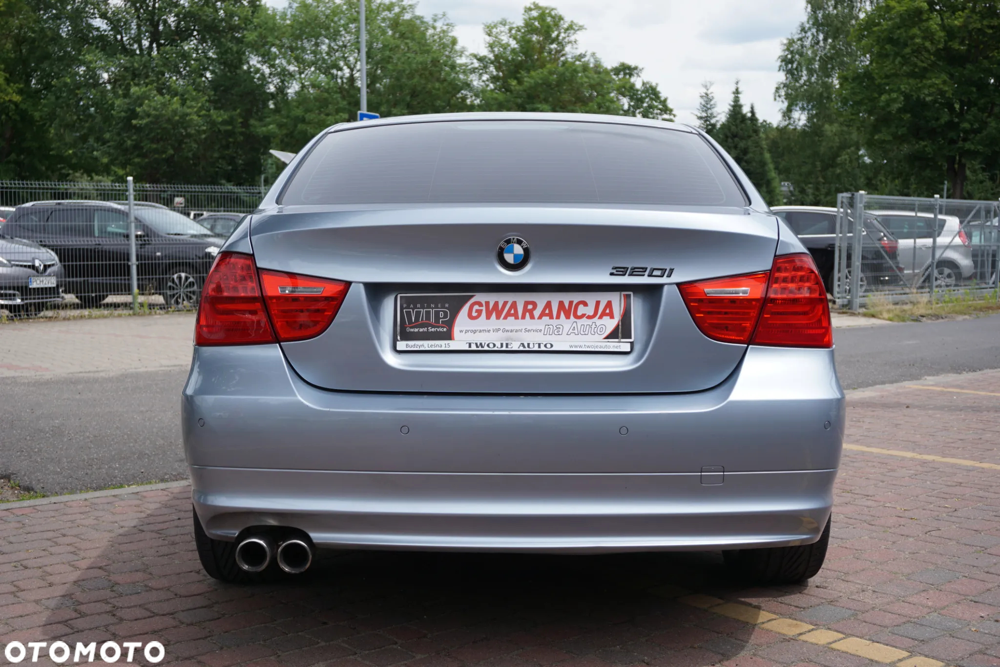 BMW Seria 3 318i - 4
