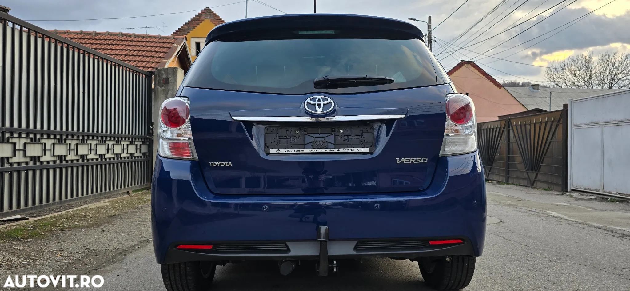 Toyota Verso 1.6 D-4D 7-Sitzer Start/Stop Executive - 7