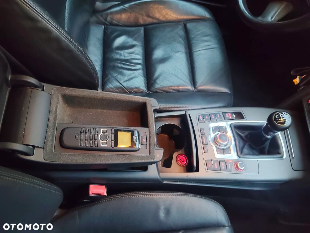 Audi A6 Limousine 2.4 - 29