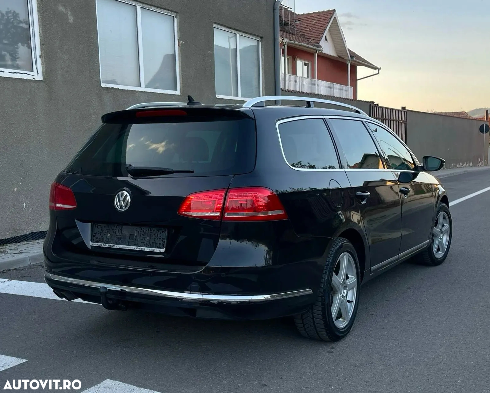 Volkswagen Passat 2.0 TDI BlueMotion Tehnology 4Motion Highline - 3