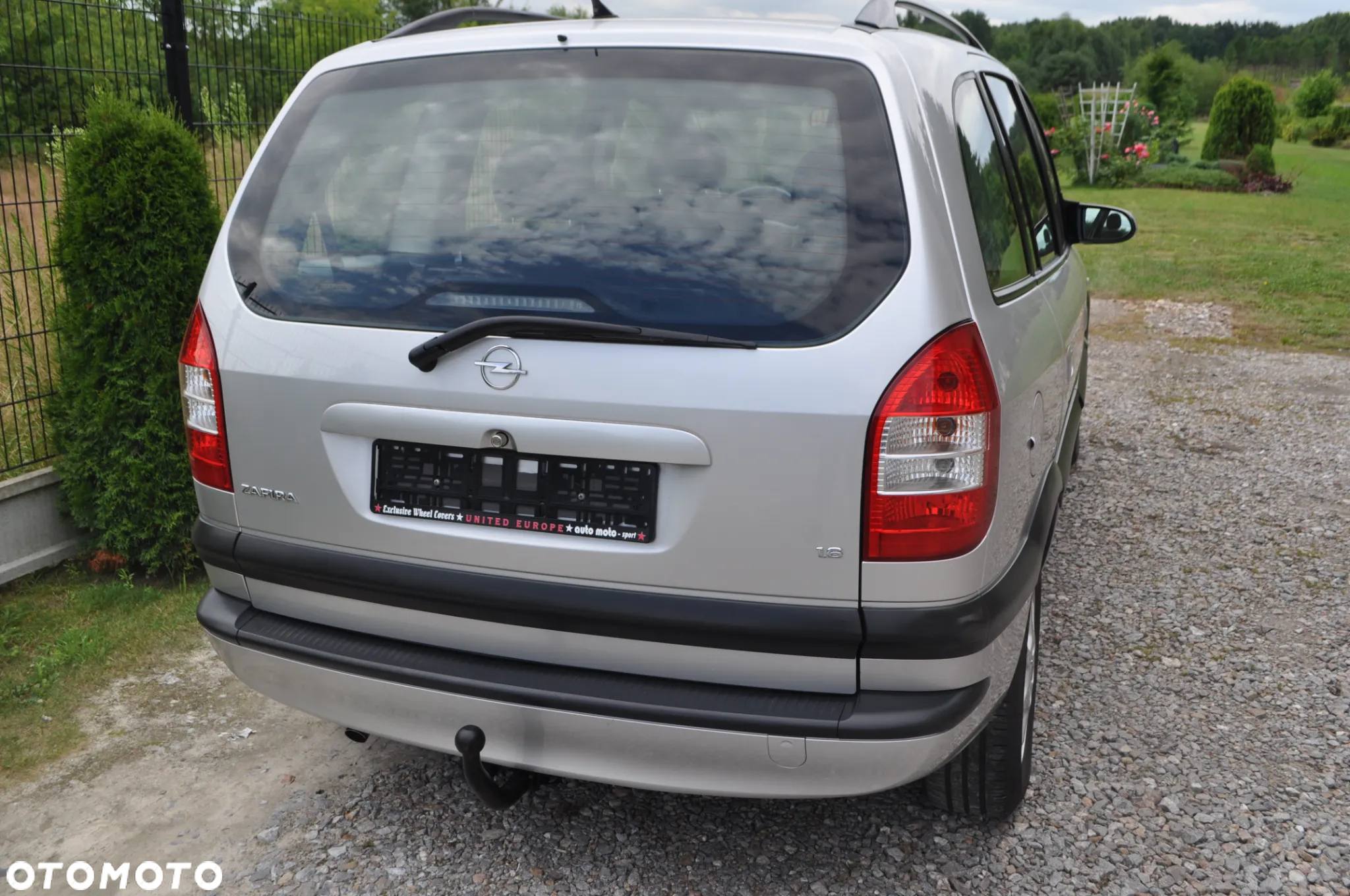Opel Zafira 1.6 Njoy - 11