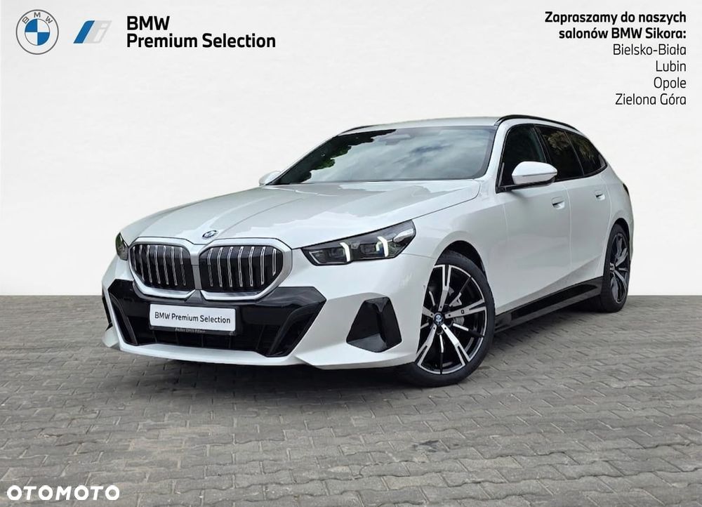 BMW Seria 5 540d xDrive mHEV M Sport - 1