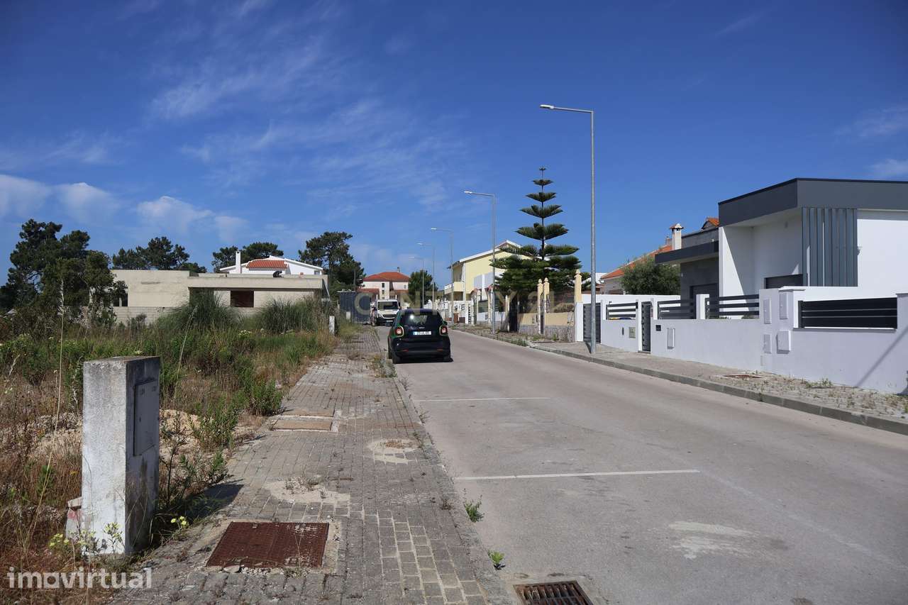 Terreno para construção 374 m² no Pinhal Conde da Cunha (Corroios) - P - Grande imagem: 4/25