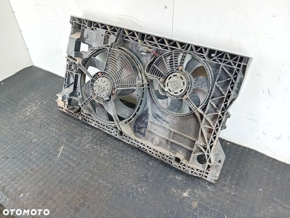 WENTYLATOR CHŁODNICY RENAULT MASTER II 7700315275 866959V - 3