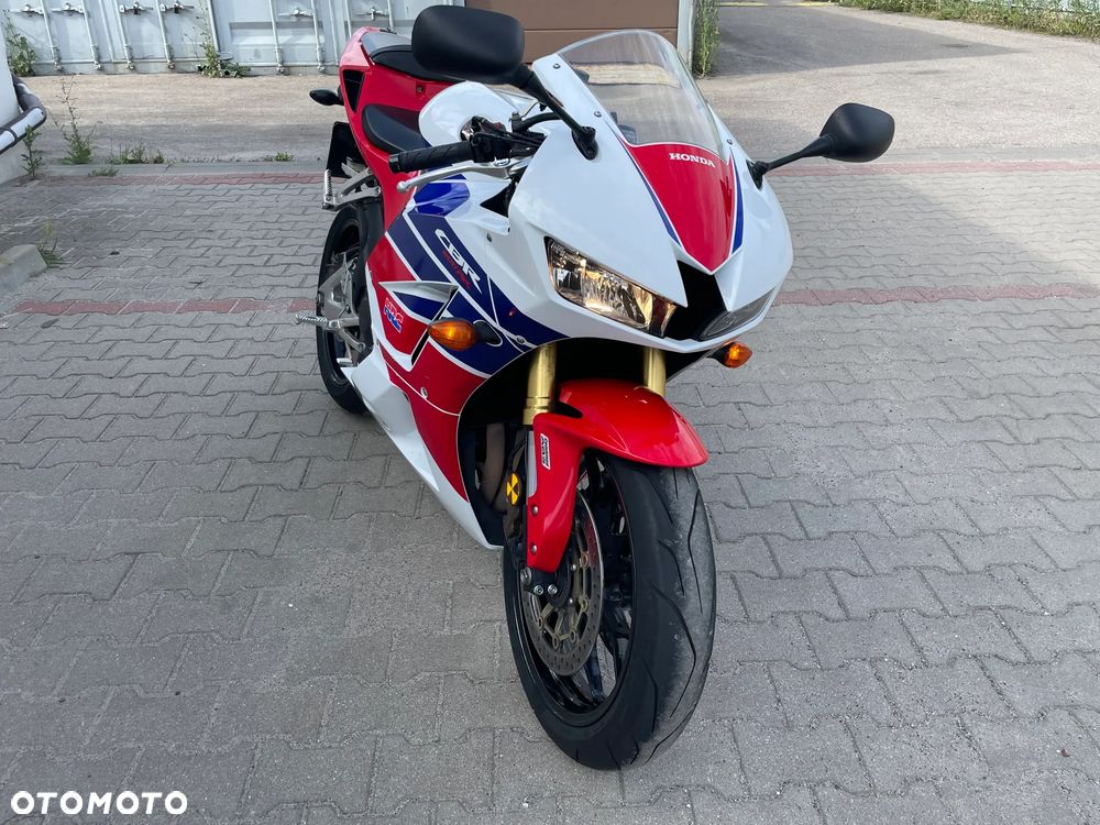 Honda CBR - 10
