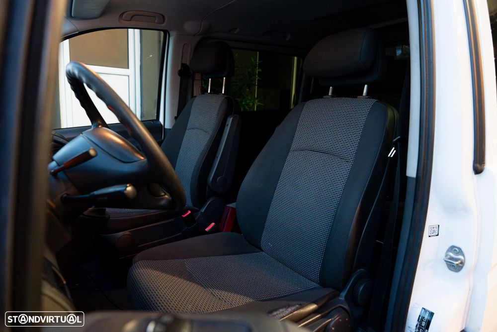 Mercedes-Benz Vito 6 Lugares - 7