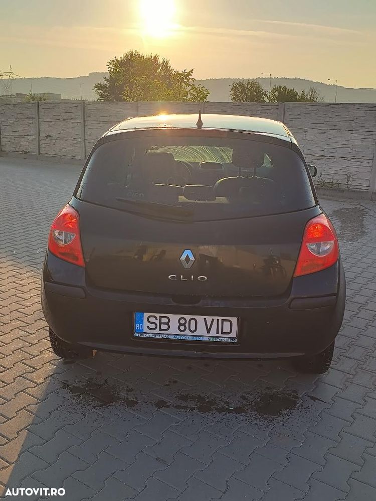 Renault Clio - 4
