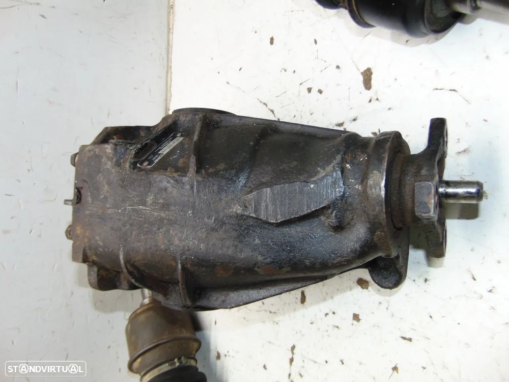 Mercedes W123 Carrinha SW touring diferencial - 6