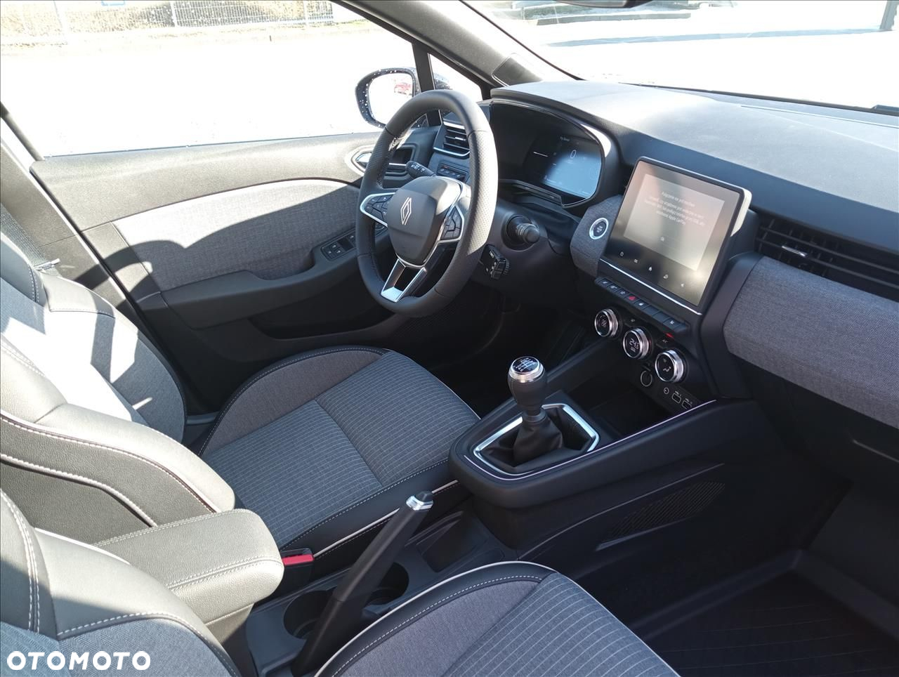 Renault Clio 1.0 TCe Techno - 7