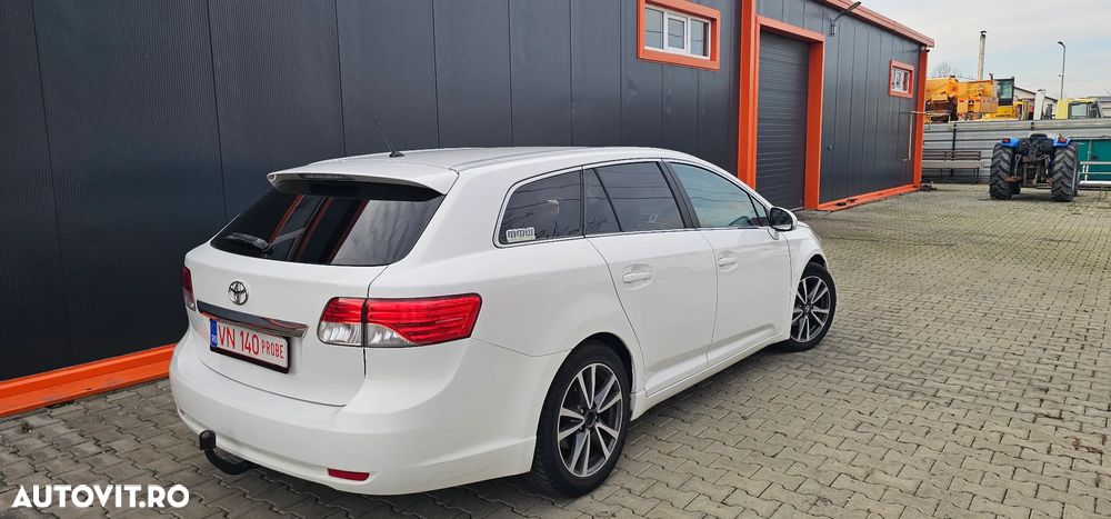 Toyota Avensis 2.0 D-4D Business Edition - 3